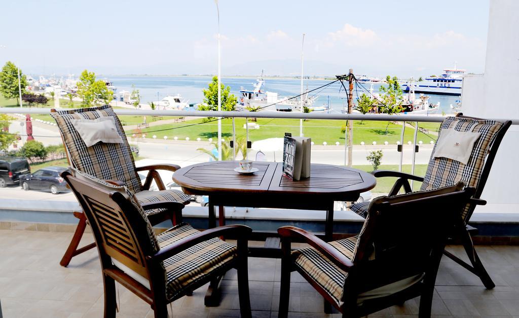 Konstantinos Luxury Apartment 케라모티 외부 사진